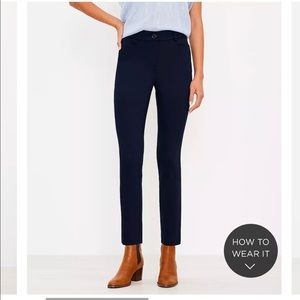 LOFT Skinny Ankle Navy Pants/Slacks (6)